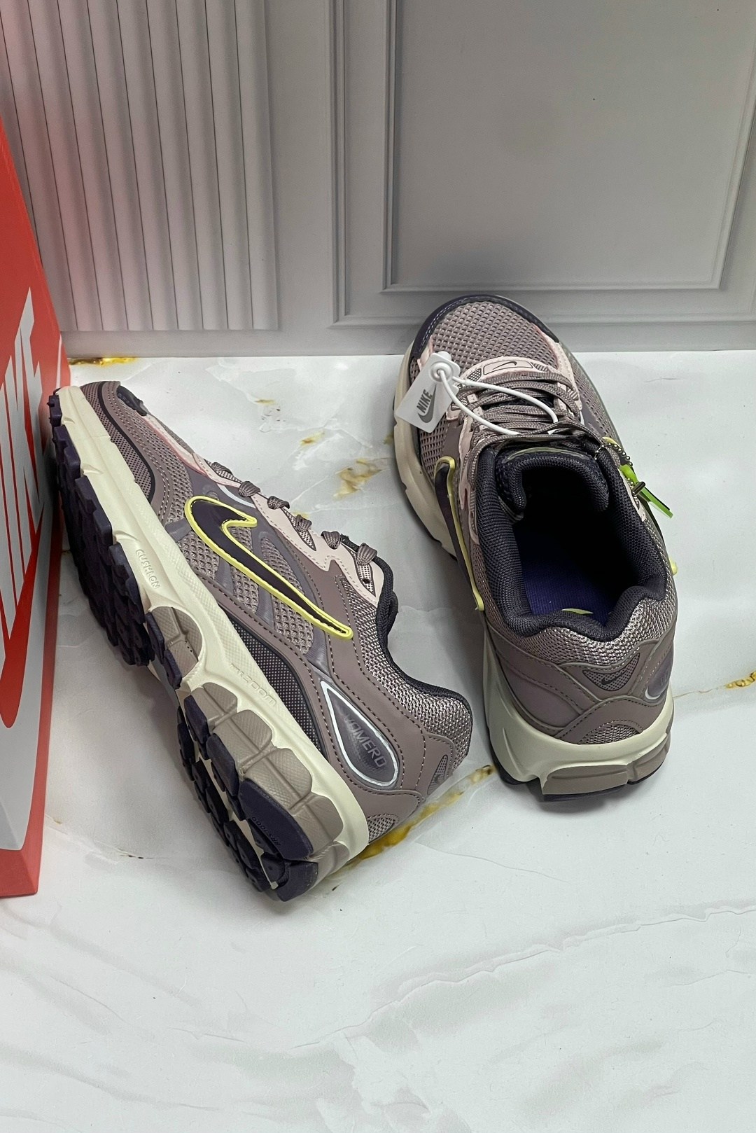 кроссовки nike zoom vomero 5,кроссовки,nike air zoom vomero 5,кроссовки nike air zoom vomero 5,nike zoom vomero 5