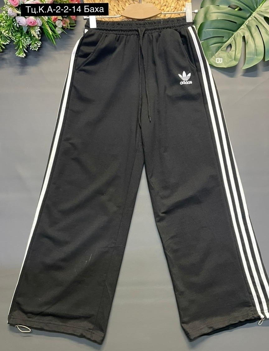 спортивные брюки широкие карго с лампасами,спортивные штаны adidas,адидас штаны,спортивные женские штаны,широкие штаны адидас