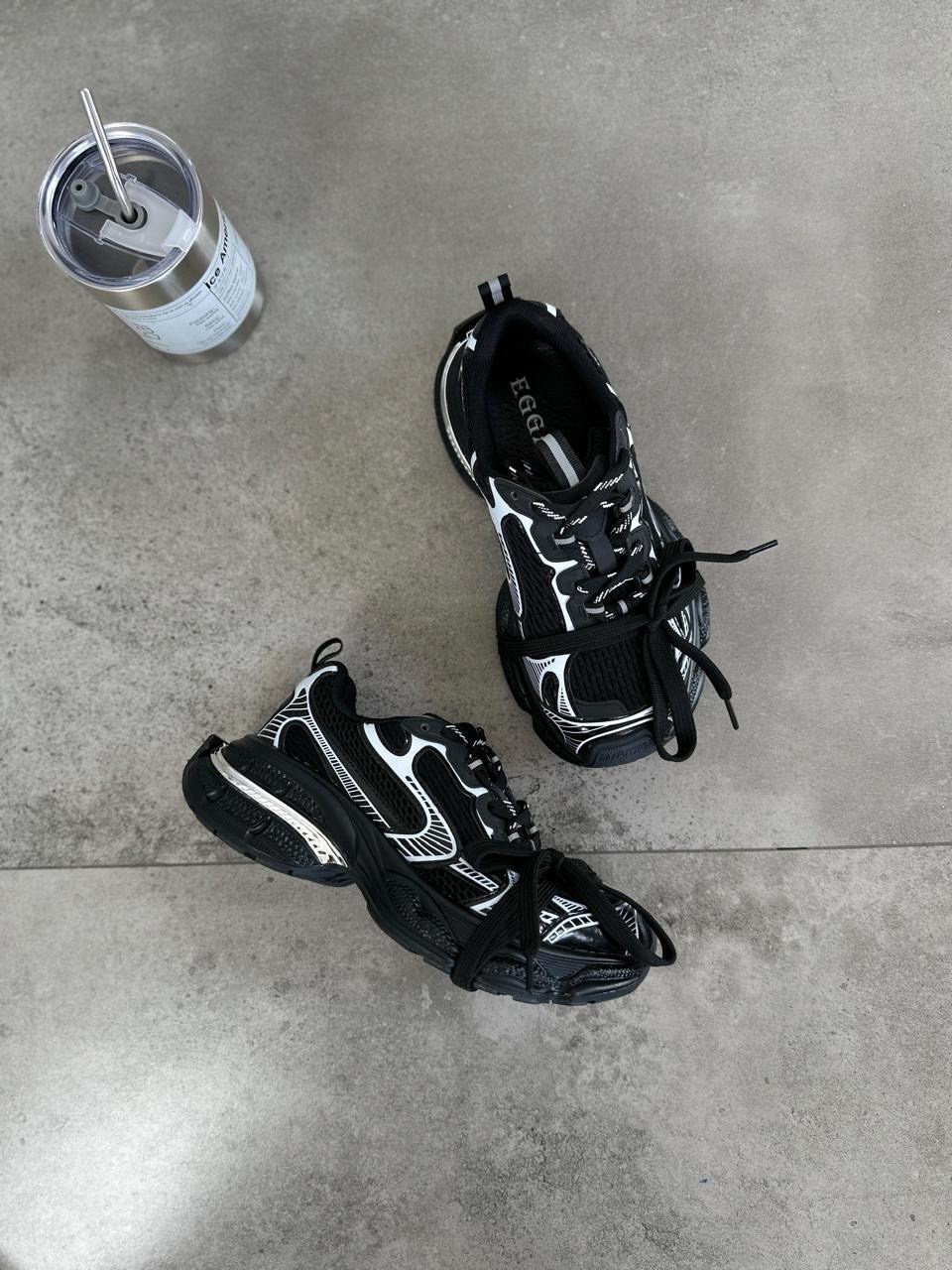 кроссовки balenciaga,кроссовки женские balenciaga,кроссовки спортивные balenciaga,кроссовки баленсиага женские,кроссовки balenciaga на шнуровке