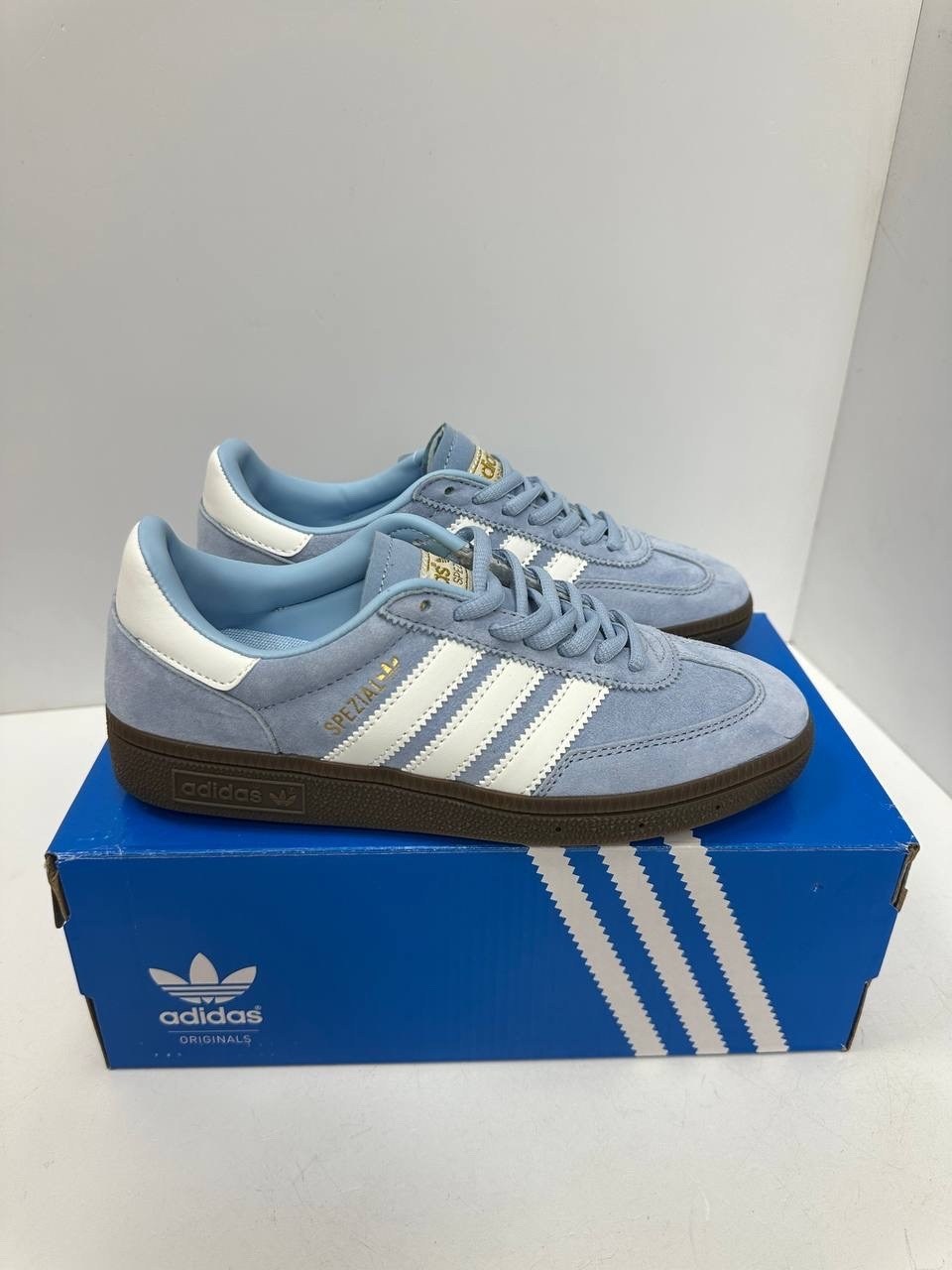 кроссовки adidas spezial,adidas moscow кроссовки spezial,adidas handball spezial,adidas grey spezial,кроссовки adidas handball spezial