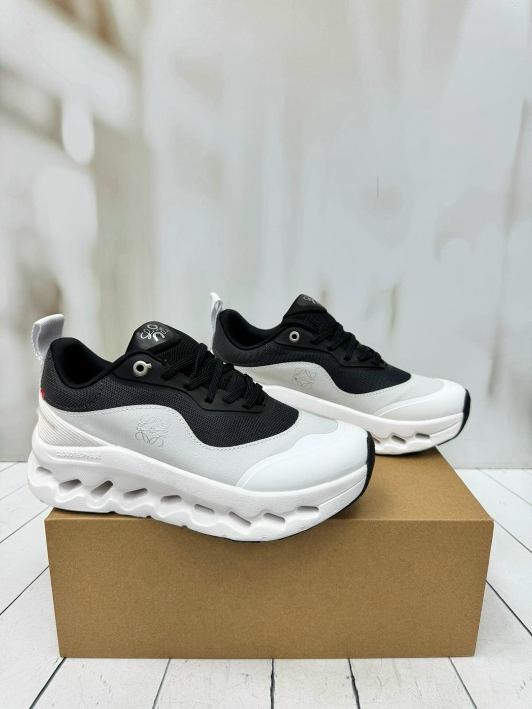 кроссовки женскиe,кроссовки loewe,кроссовки,повседневные кроссовки,модные кроссовки