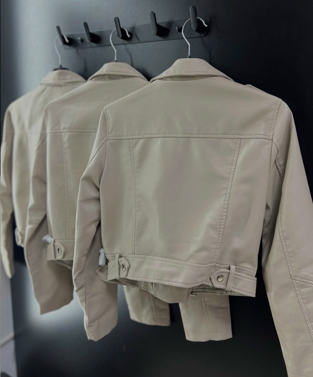 куртка косуха,косуха,женская косуха,косуха кожаная,куртка женская