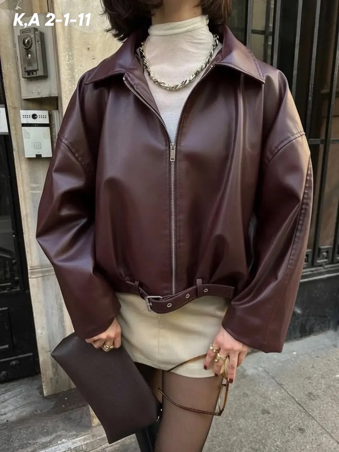 женская куртка из искусственной кожи,куртка кожаная,кожаная куртка женская,куртка женская демисезонная кожаная,куртка бомбер