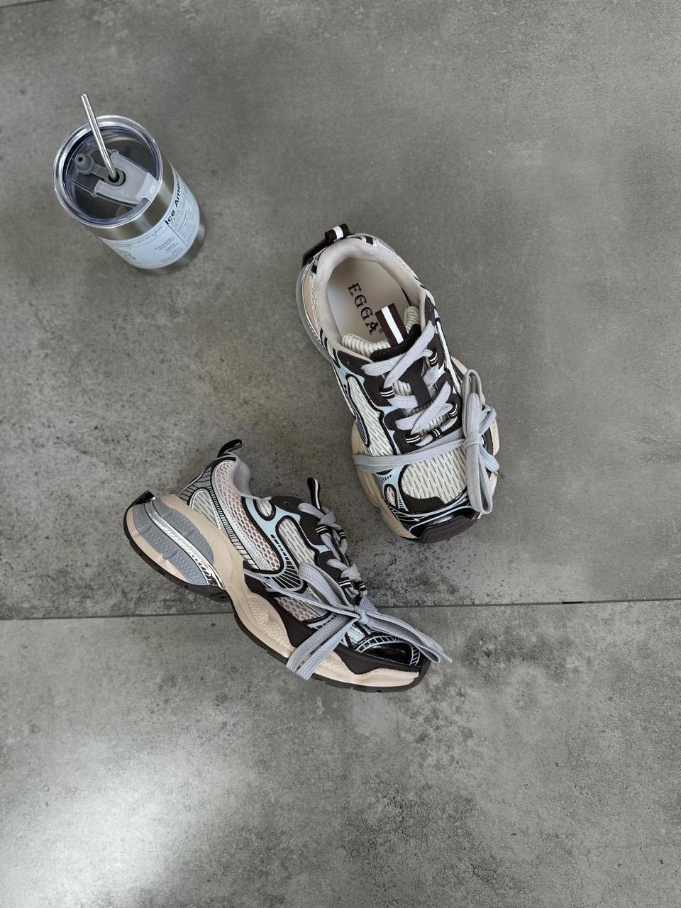 кроссовки balenciaga,кроссовки женские balenciaga,кроссовки спортивные balenciaga,кроссовки баленсиага женские,кроссовки balenciaga на шнуровке