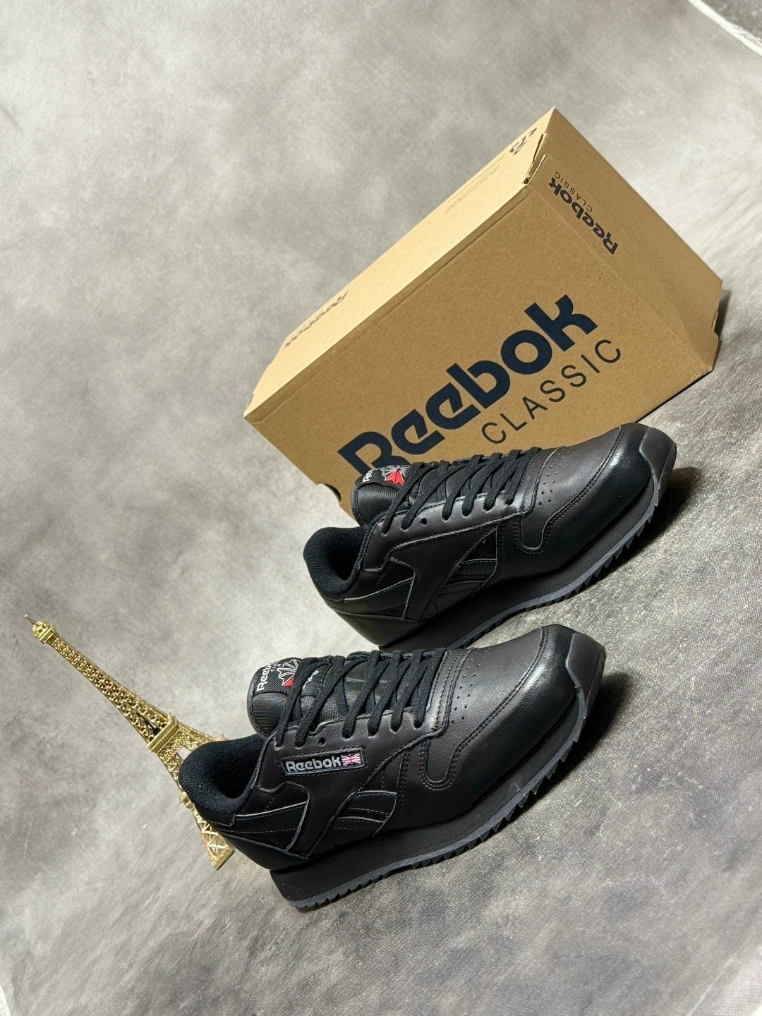 кроссовки reebok classic leather,кроссовки reebok classic leather мужские,кроссовки мужские reebok classic leather синие,кроссовки classic leather 'vector navy gum' reebok синий,кроссовки мужские reeb