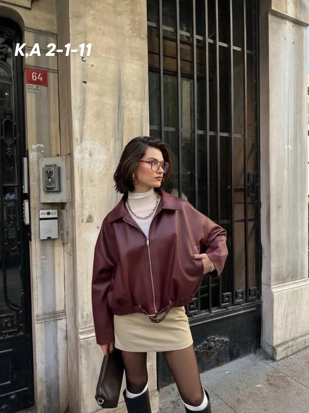 женская куртка из искусственной кожи,куртка кожаная,кожаная куртка женская,куртка женская демисезонная кожаная,куртка бомбер