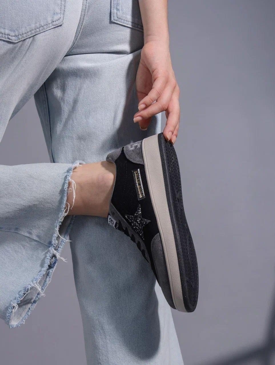 кроссовки golden goose с пайетками на платформе,,кеды golden goose,кроссовки golden goose,кеды женски