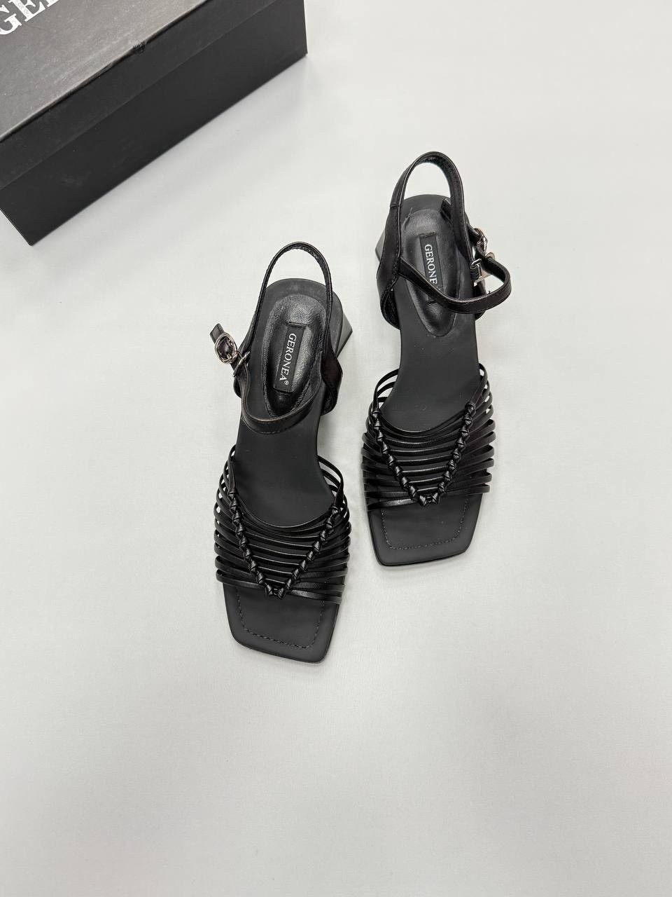 босоножки на каблуках,босоножки женские,,женские сандалии,босоножки черные