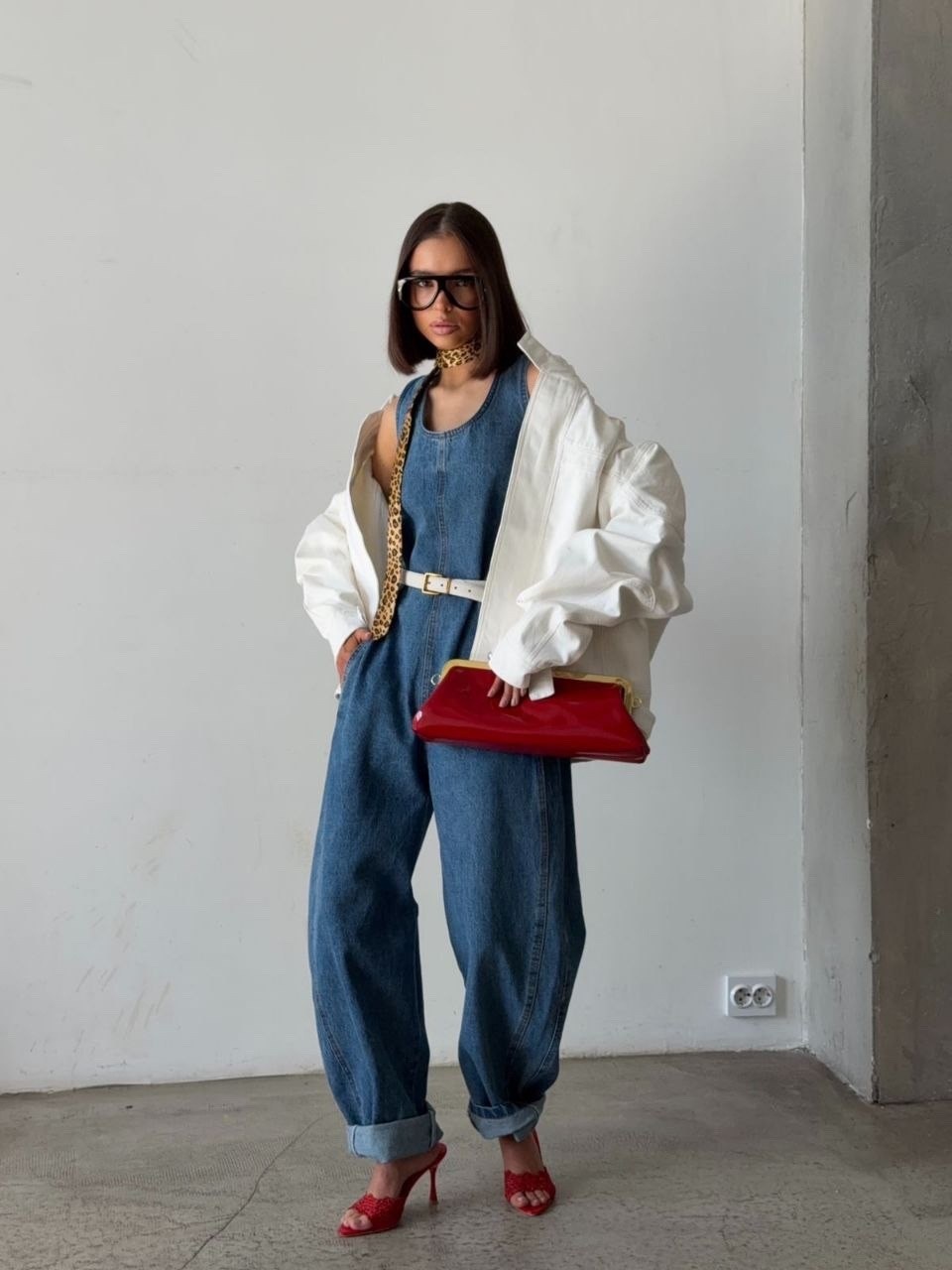 джинсовый комбинезон,комбинезон женский джинсовый,комбинезон джинс,женские комбинезоны,джинсовый комбез