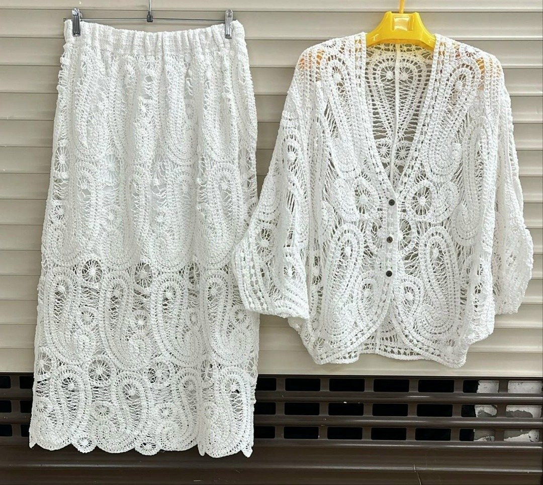 элегантные костюмы,костюм нарядный,костюм нарядный праздничный,юбочный костюм,женский костюм