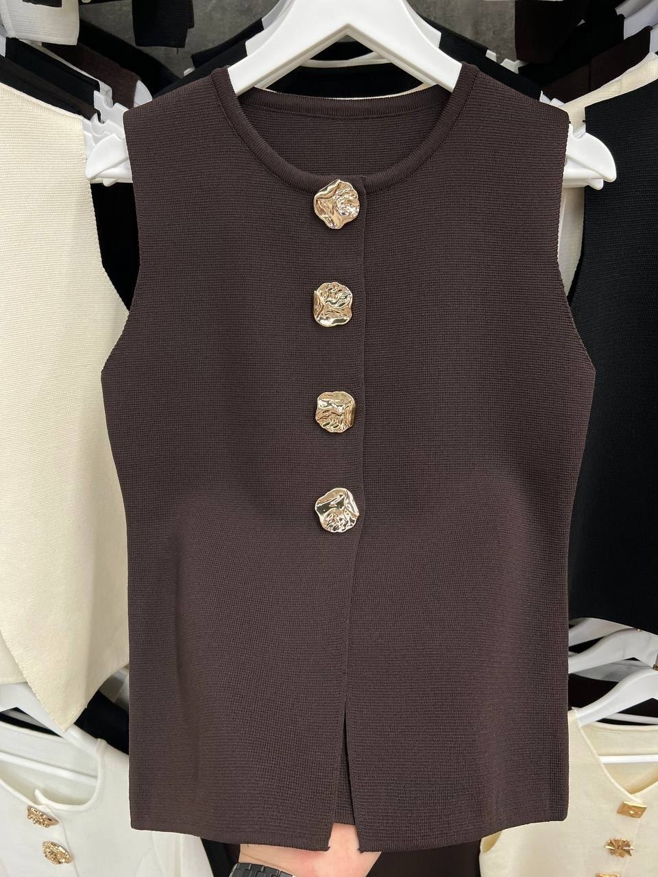 женский вязаный жилет,жилет для женщин,жилетка женская,жилет на пуговицах,жилетка трикотажная