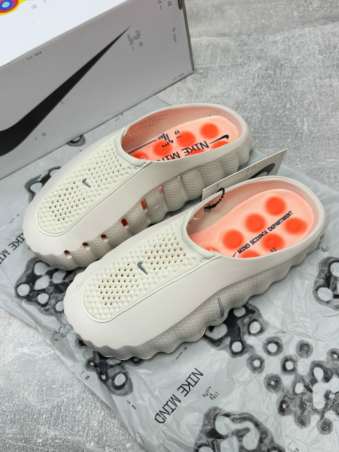 тапки модные,кроссовки,кроссовки nike,тапки найк,кроссовки тапки