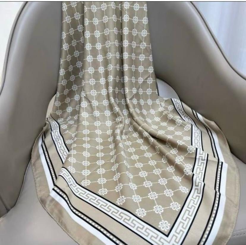 шарфы для женщин,шелковый шарф,платки для женщин,шарф платок,шарф с принтом