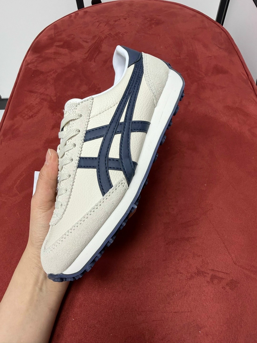 кроссовки onitsuka tiger edr 78,onitsuka tiger кроссовки,asics onitsuka tiger,onitsuka tiger edr 78,спортивная