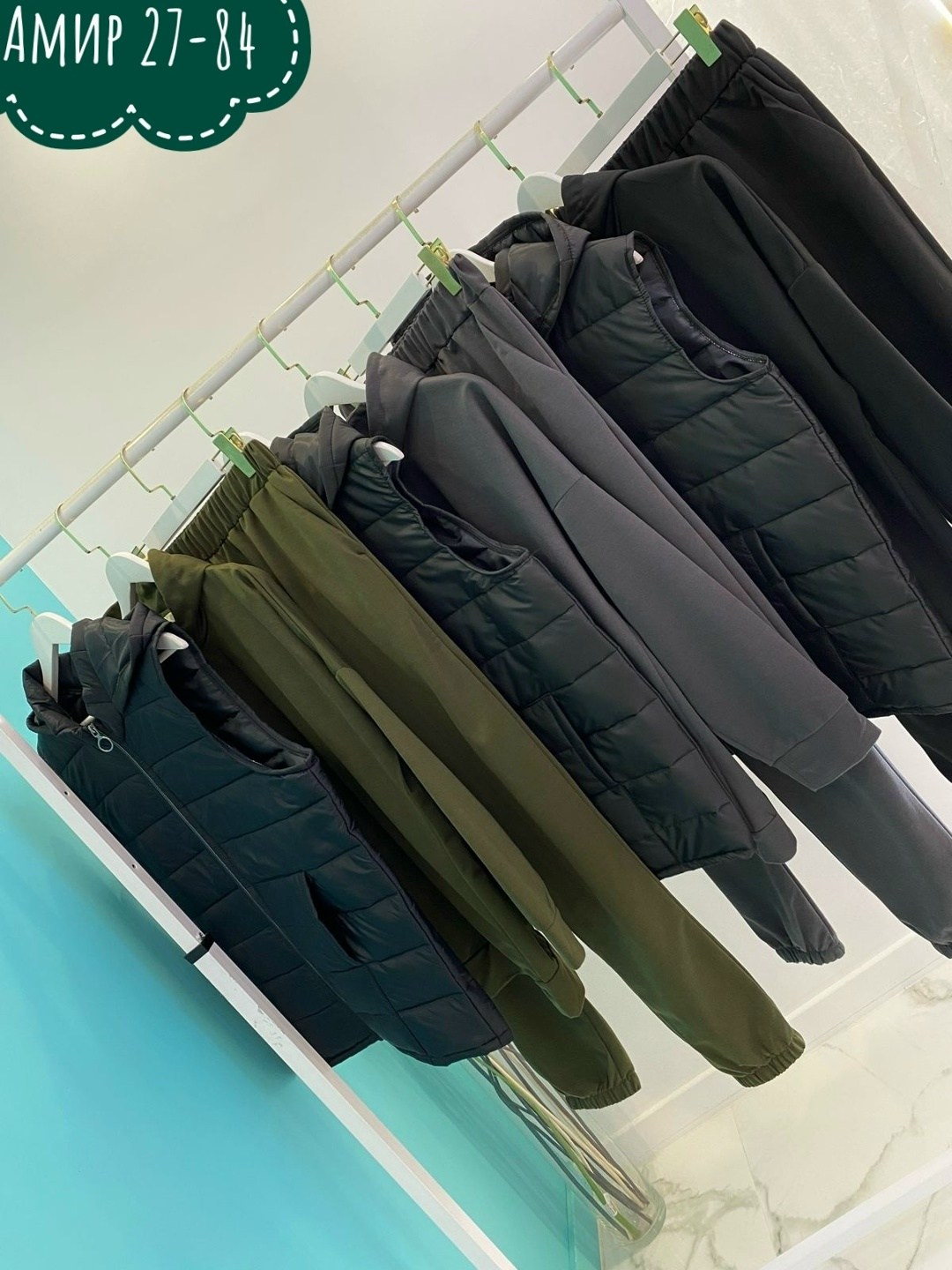 спортивный костюм с безрукавкой мужской,спортивный костюм тройка nike,спортивный костюм nike мужской,костюм спортивный мужской,костюм мужской спортивный тройка с жилетом