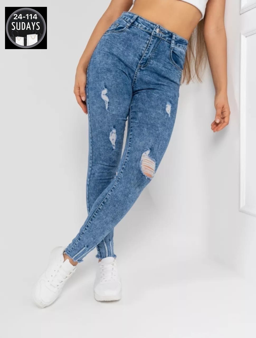 джинсы женские,одежда джинсы,вязаный свитер градиентом,яркий свитер,градиентный свитер