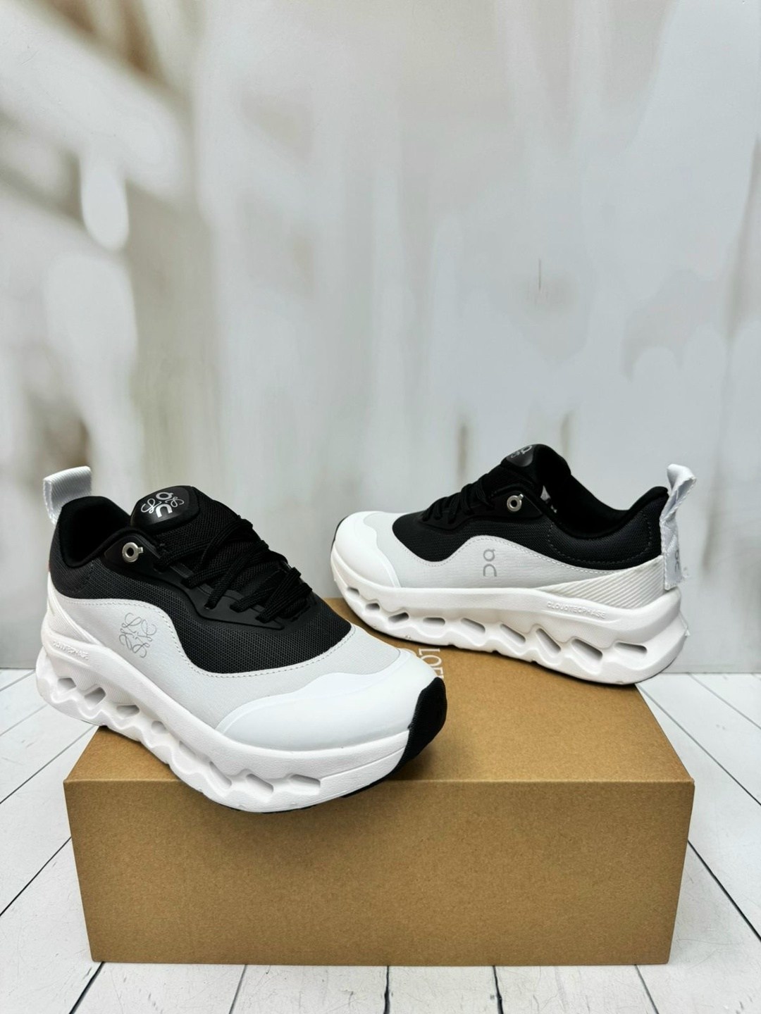 кроссовки женскиe,кроссовки loewe,кроссовки,повседневные кроссовки,модные кроссовки