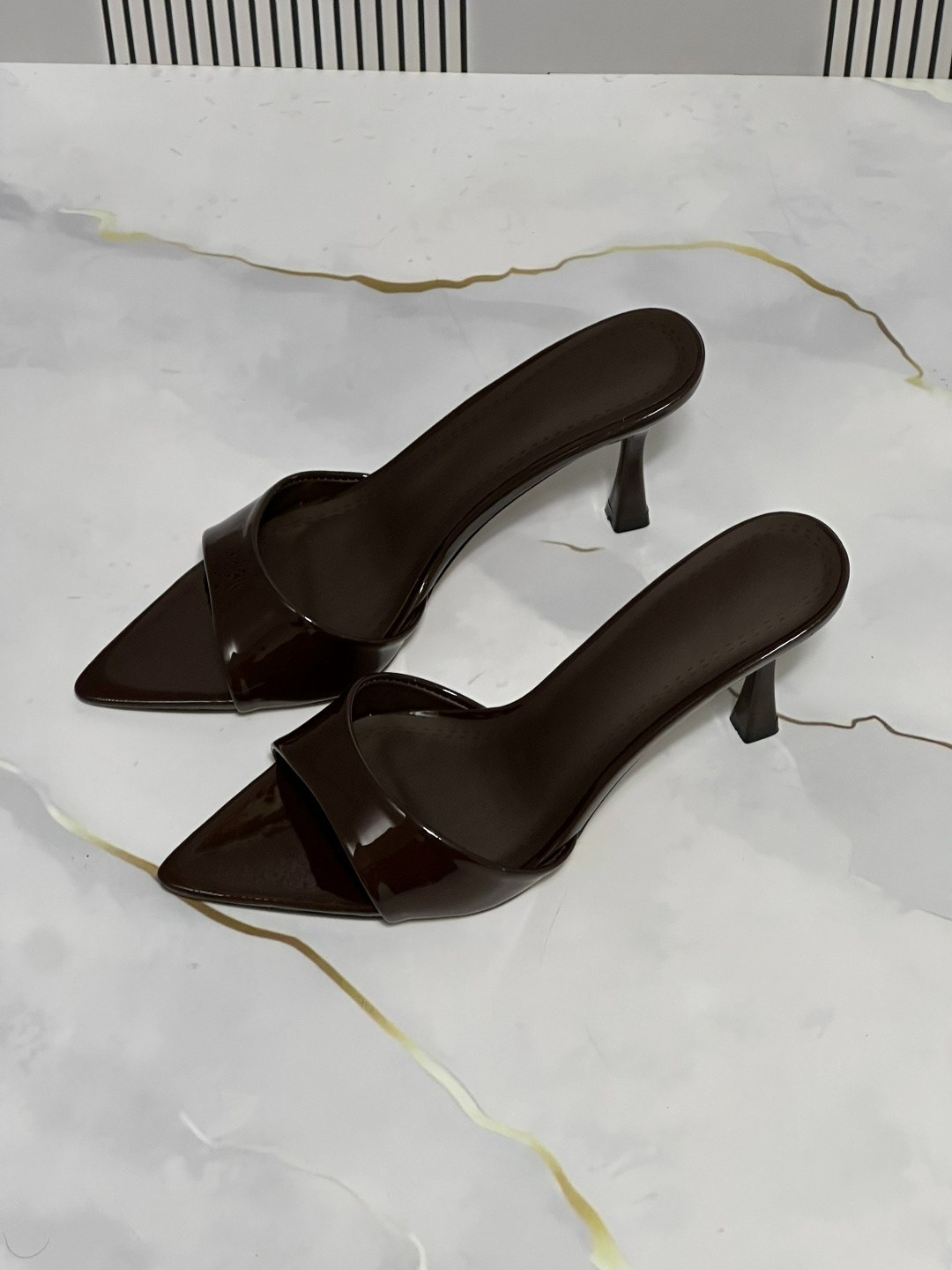 босоножки на каблуках,мюли на каблуке,шлепанцы на каблуке, летняя,женские босоножки