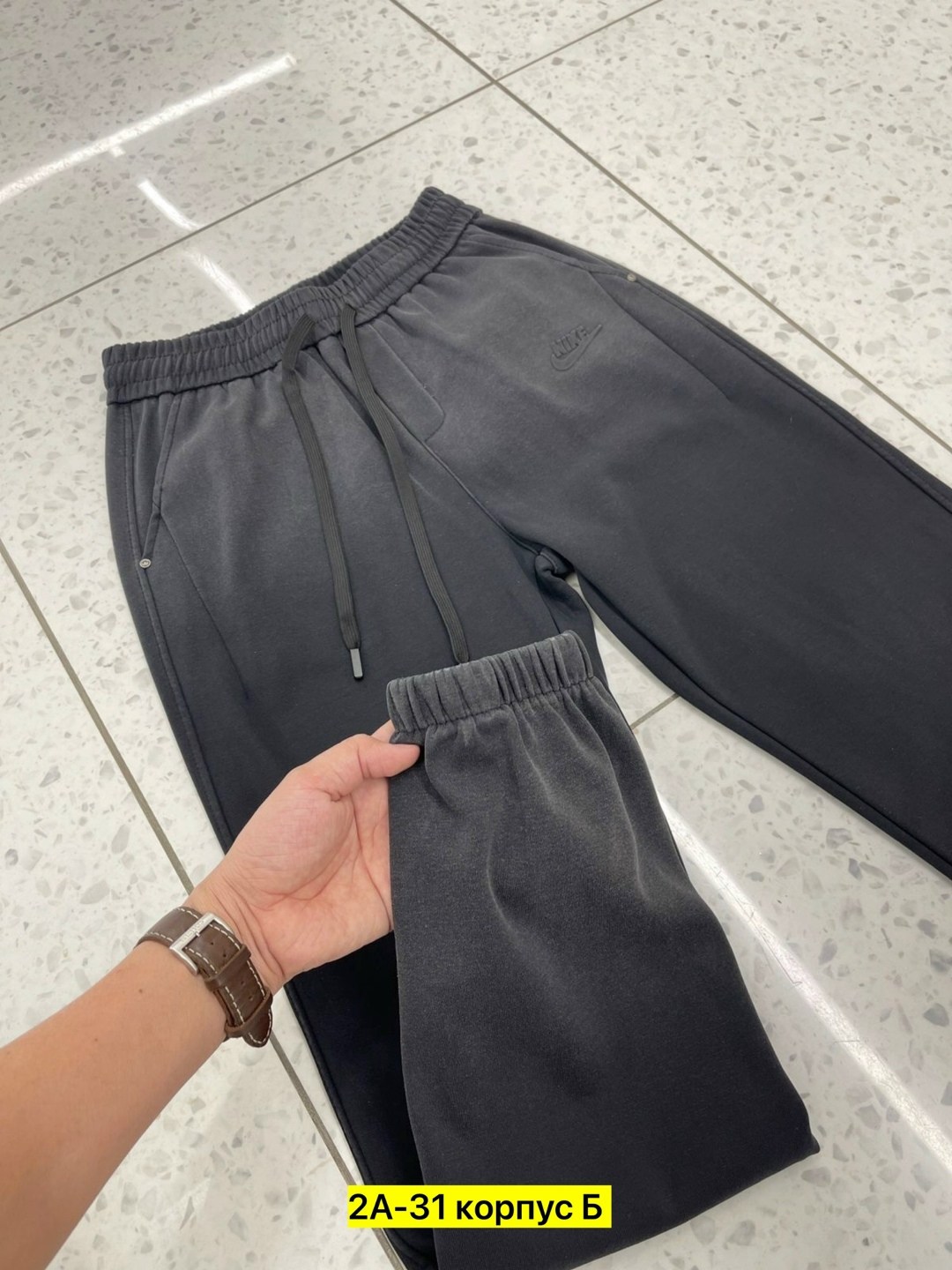 мужские спортивные костюмы,спортивные костюм,штаны мужские спортивные,серый свитшот,серые спортивные штаны мужские