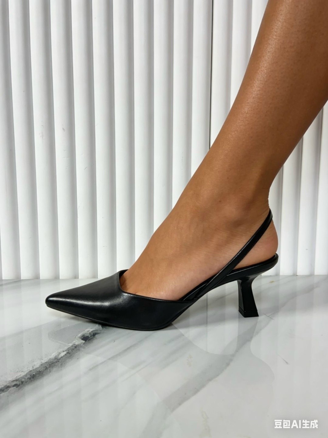 туфли лодочки лакированные на низком каблуке paris bacio,туфли лодочка,,каблуки туфли,женская