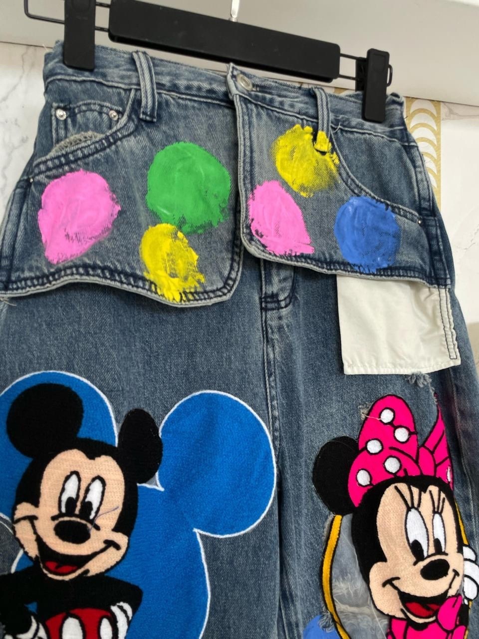 джинсы с принтом,джинсы брюки,женские джинсы,рисунки на джинсах