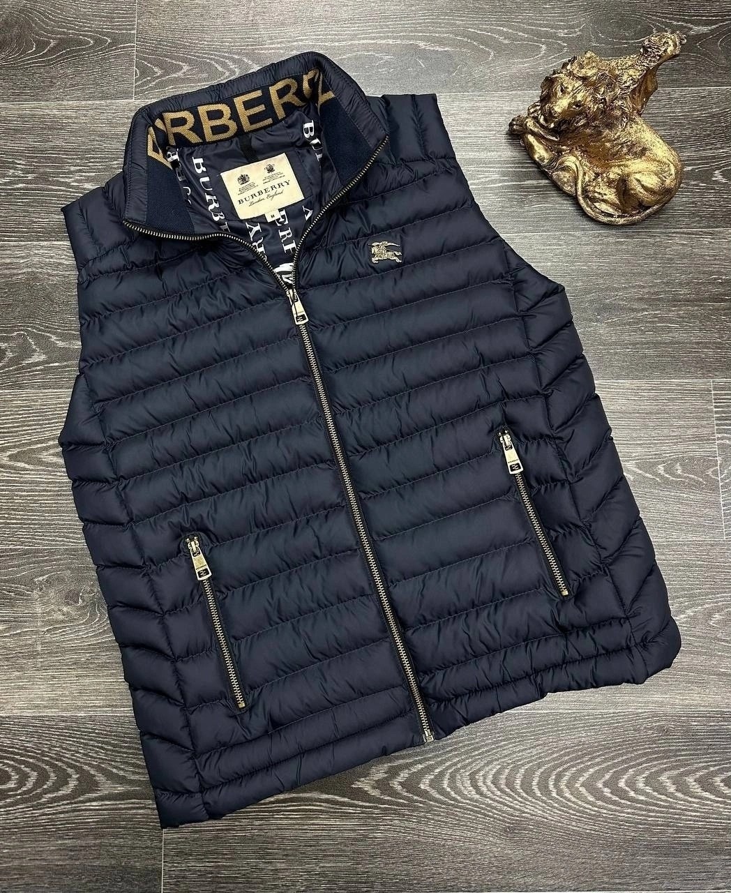 жилетка burberry,жилет burberry,жилетка безрукавка мужская burberry,жилетка барбери,жилетка барбери мужская черная