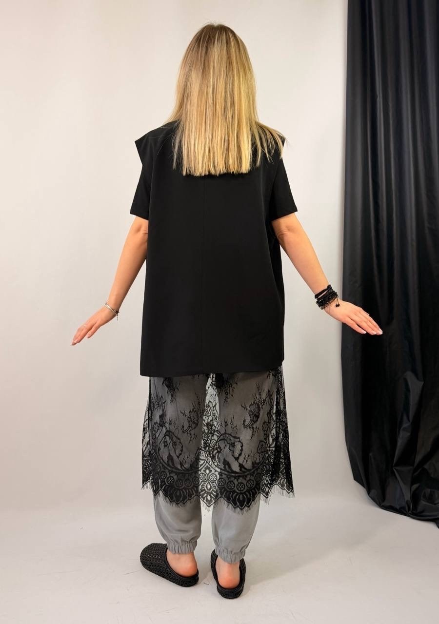 брючный костюм,стильная блузка,жакет с кружевом,жакет,удлиненный жилет