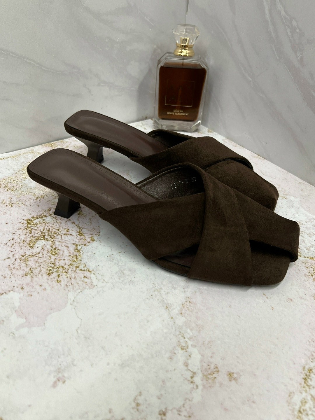 ,женские босоножки,каблуки босоножки,сандалии на каблуке,кожаные босоножки