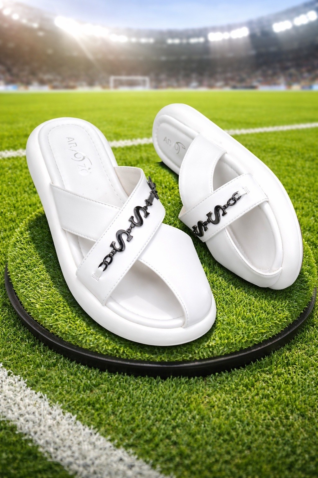 белые шлепанцы,шлепанцы женские,женские сланцы,сланцы молодежные,шлепанцы мужские