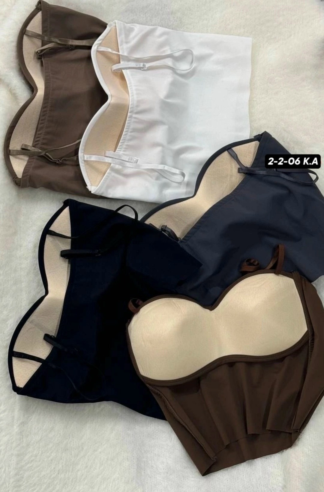 топ с чашечками,топ женский на бретельках,топ женский на бретельках с чашками,топ женский с чашками,топ с чашками