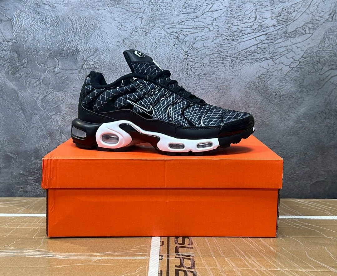 кроссовки nike air max tn plus,кроссовки,,nike air max plus tn,кроссовки мужские nike air max tn plus