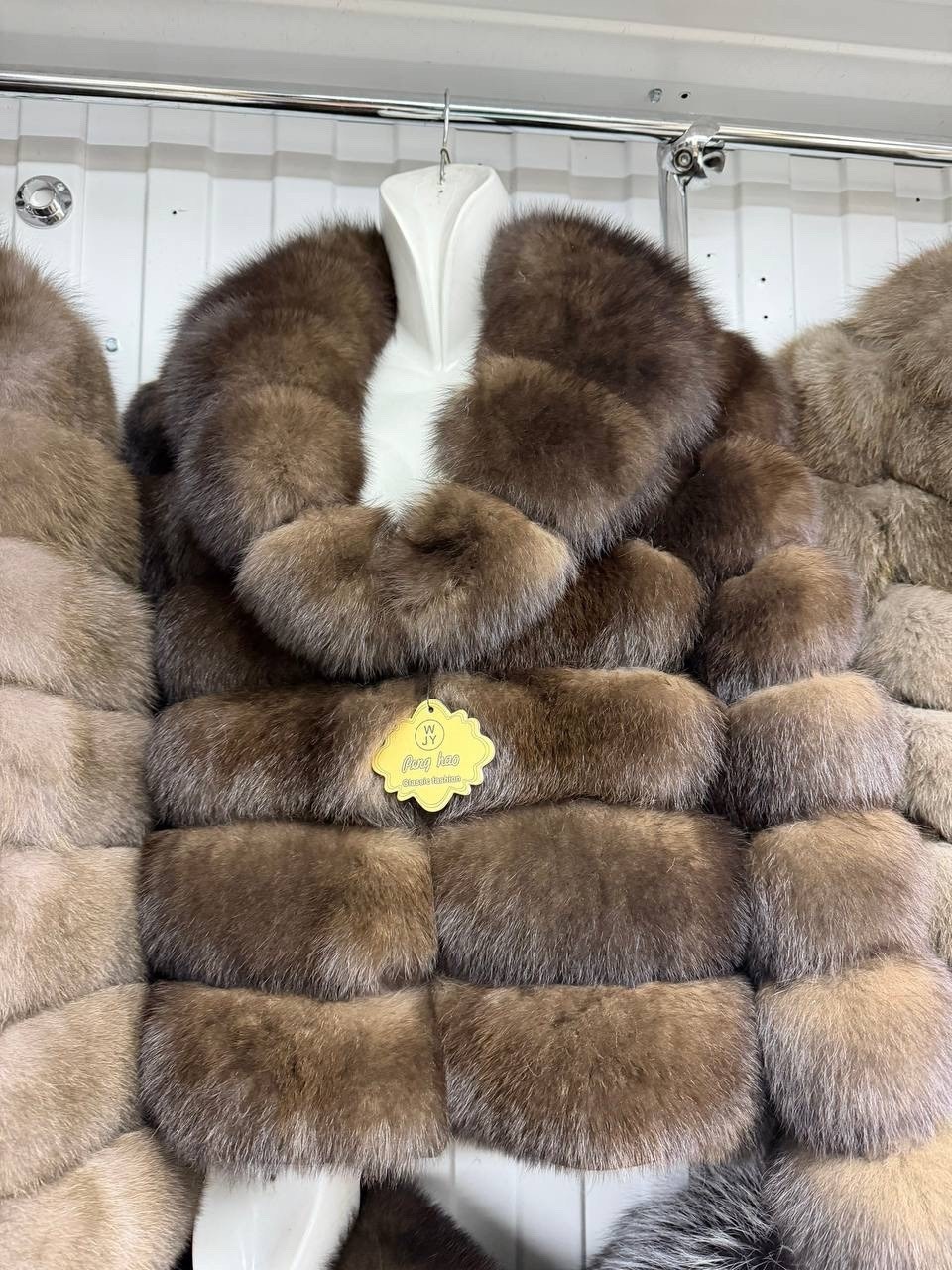 шуба из песца,шуба из песца под соболя,шуба песец под соболь,шуба песец,шуба из меха финского песца