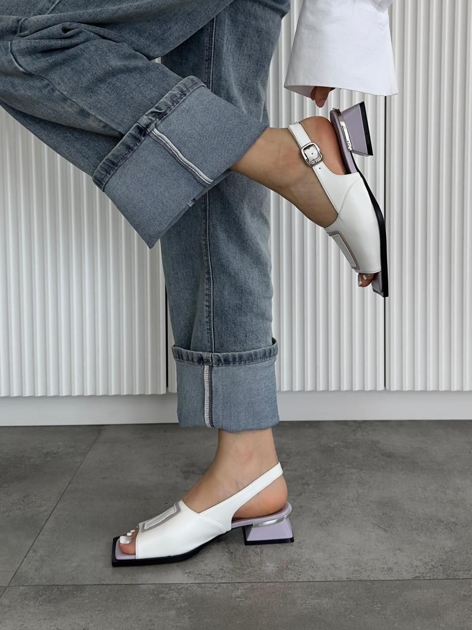 босоножки женские,босоножки на низком каблуке,модные босоножки,белые босоножки,босоножки cандалии