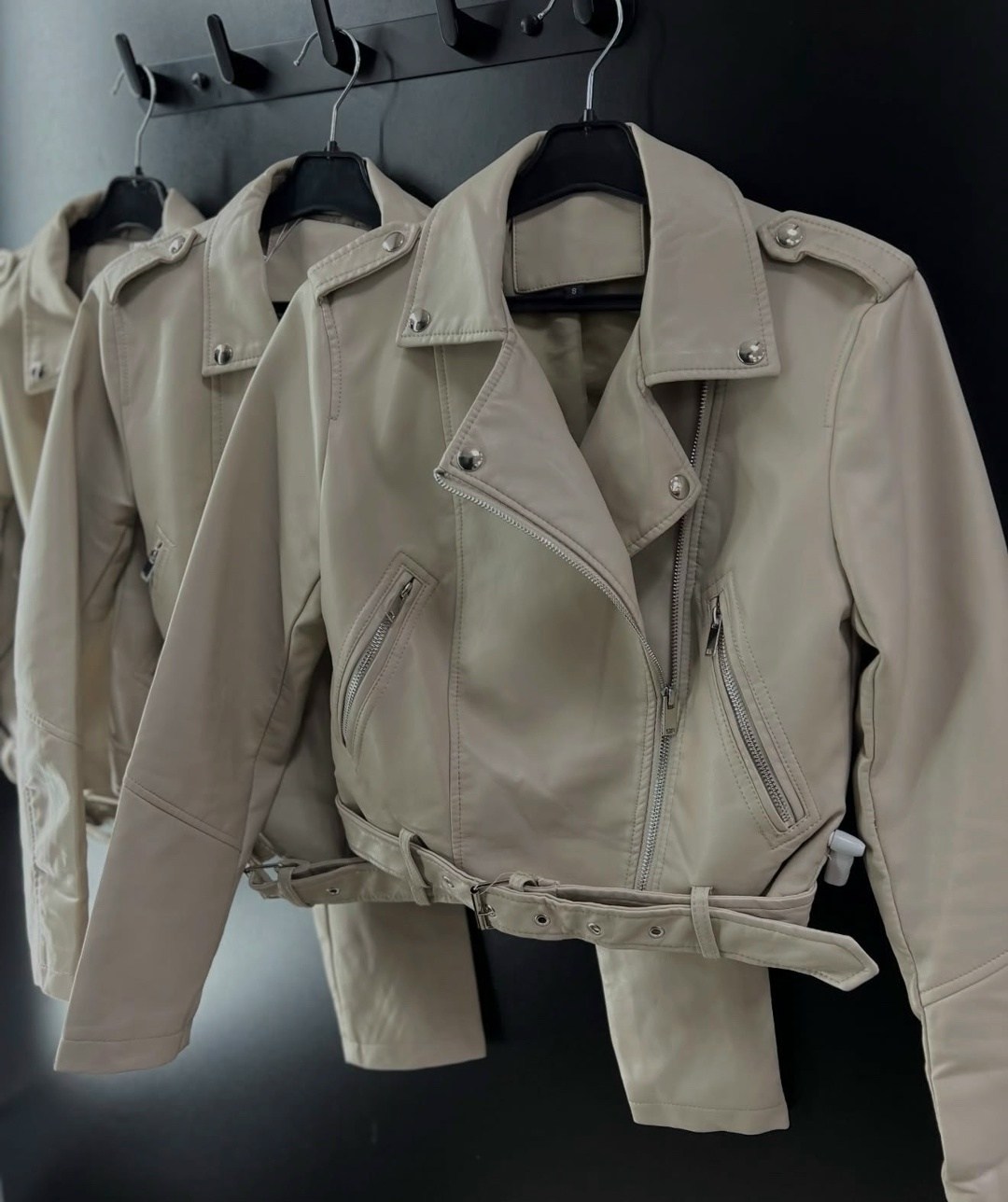 куртка косуха,косуха,женская косуха,косуха кожаная,куртка женская