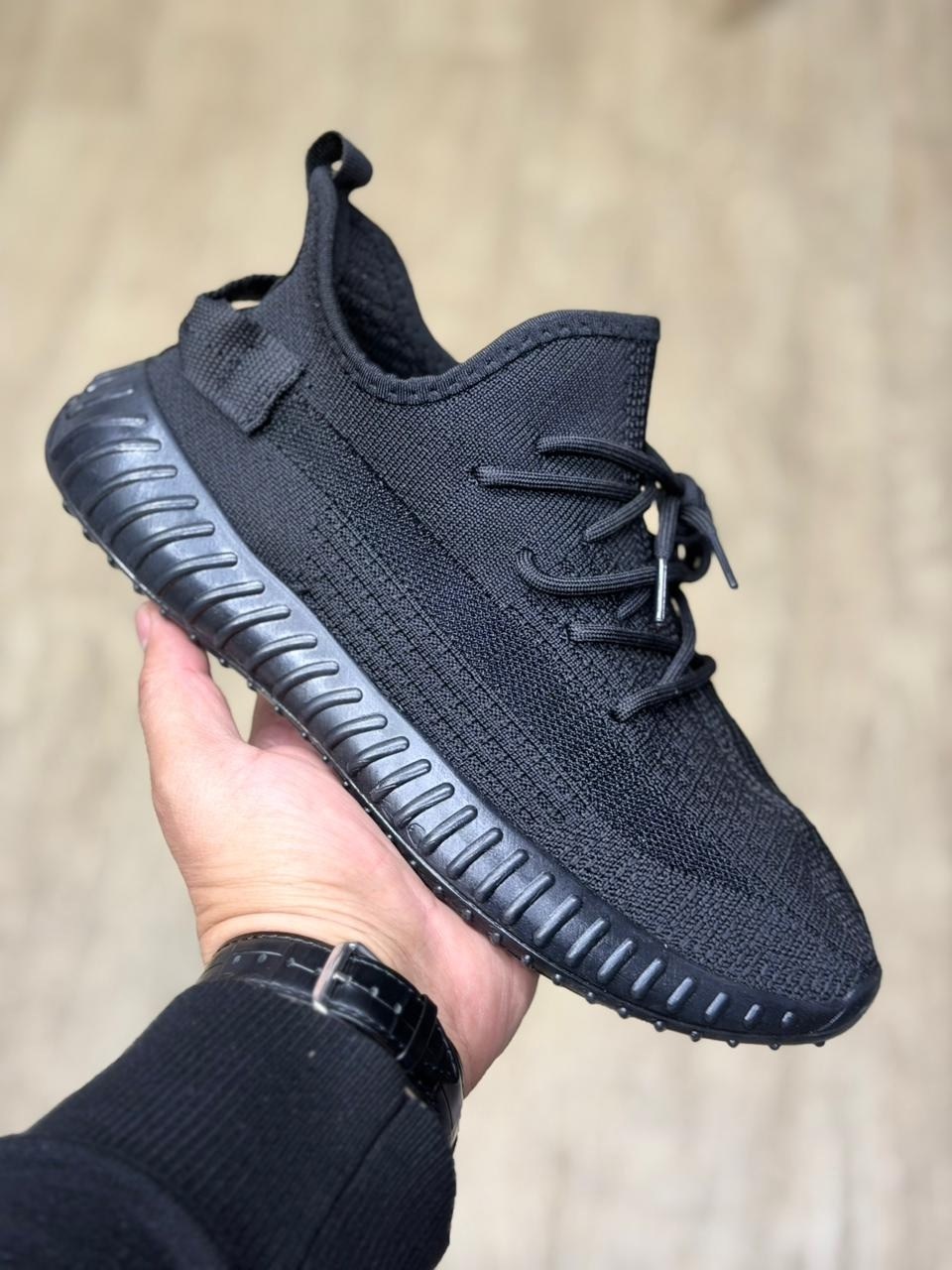 кроссовки мужские yeezy boost 350,адидас изи буст 350 в2,кроссовки yeezy boost 350,кроссовки adidas yeezy boost 350,кроссовки adidas yeezy boost