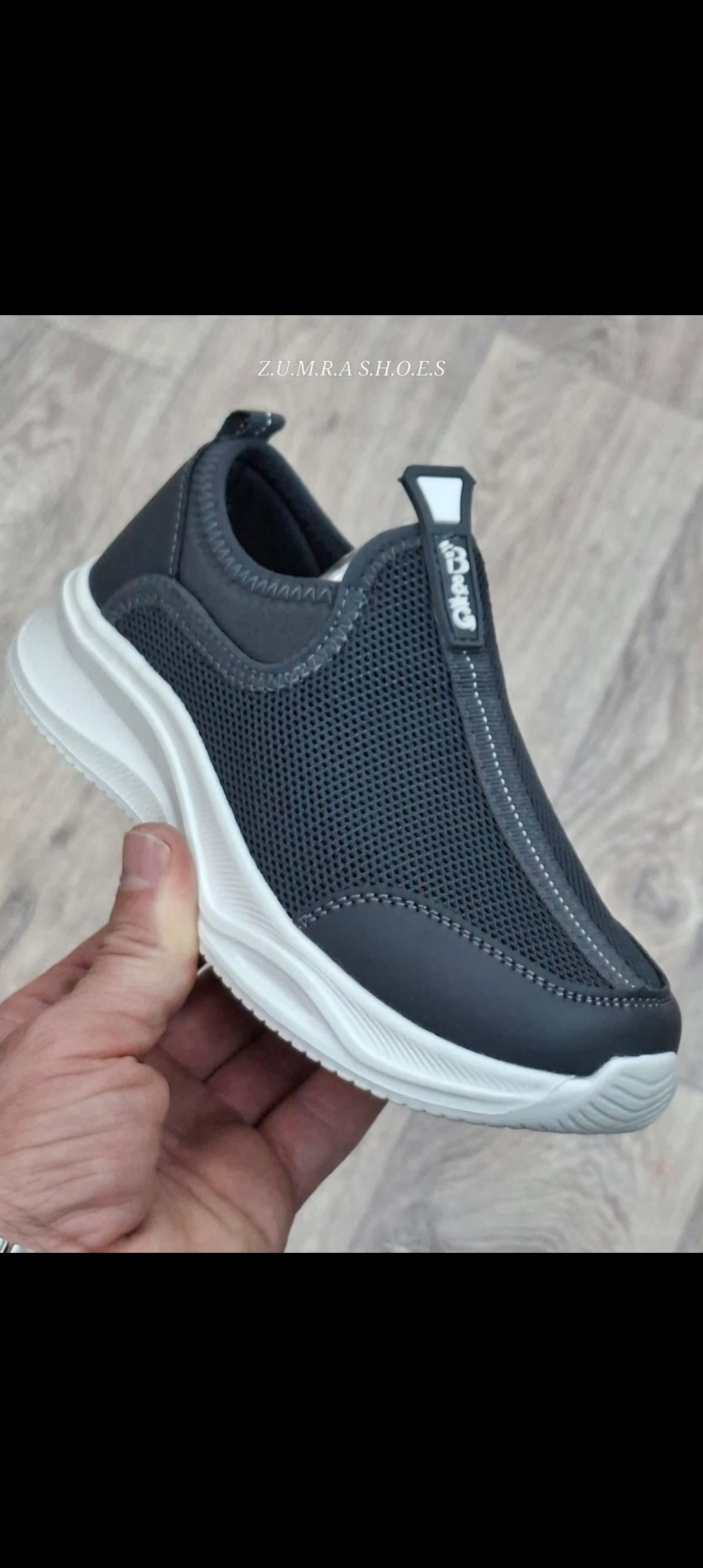 кроссовки adidas,кроссовки,спортивная ,слипы ,детские кроссовки