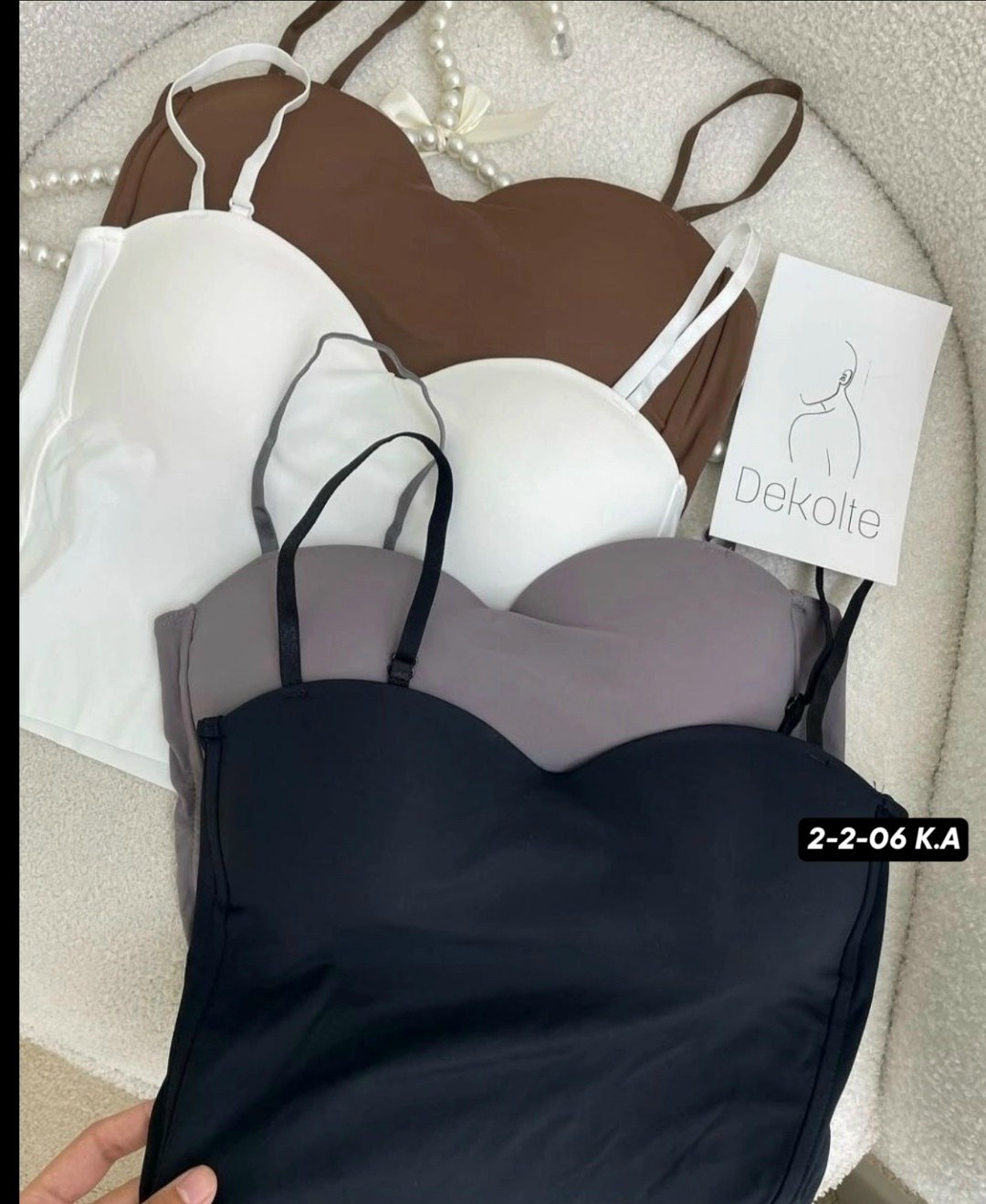 топ с чашечками,топ женский на бретельках,топ женский на бретельках с чашками,топ женский с чашками,топ с чашками