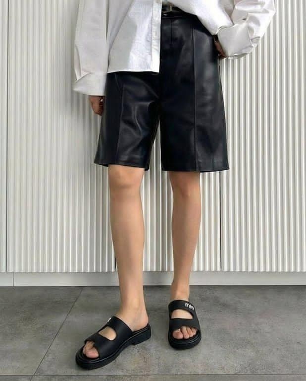 шлепанцы женские,женские шлепки,кожаные шлепки,модные шлепанцы,черные шлепанцы