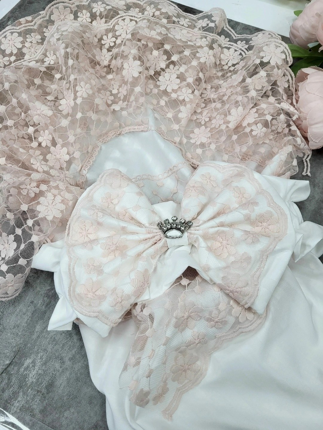 комплект на выписку asselina самия,комплект на выписку,конверт на выписку для новорожденного,летний конверт-одеяло на выписку "принцесса" (молочный с розовым кружевом),конверт на выписку