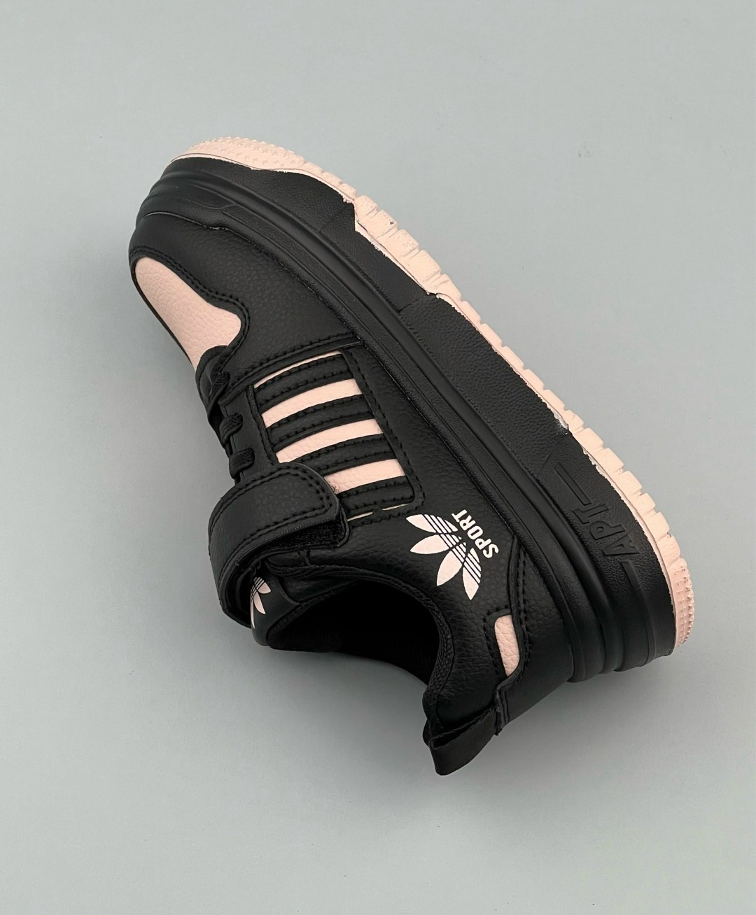 ,кроссовки adidas,детские кроссовки,кроссовки baas,кроссовки закрытые