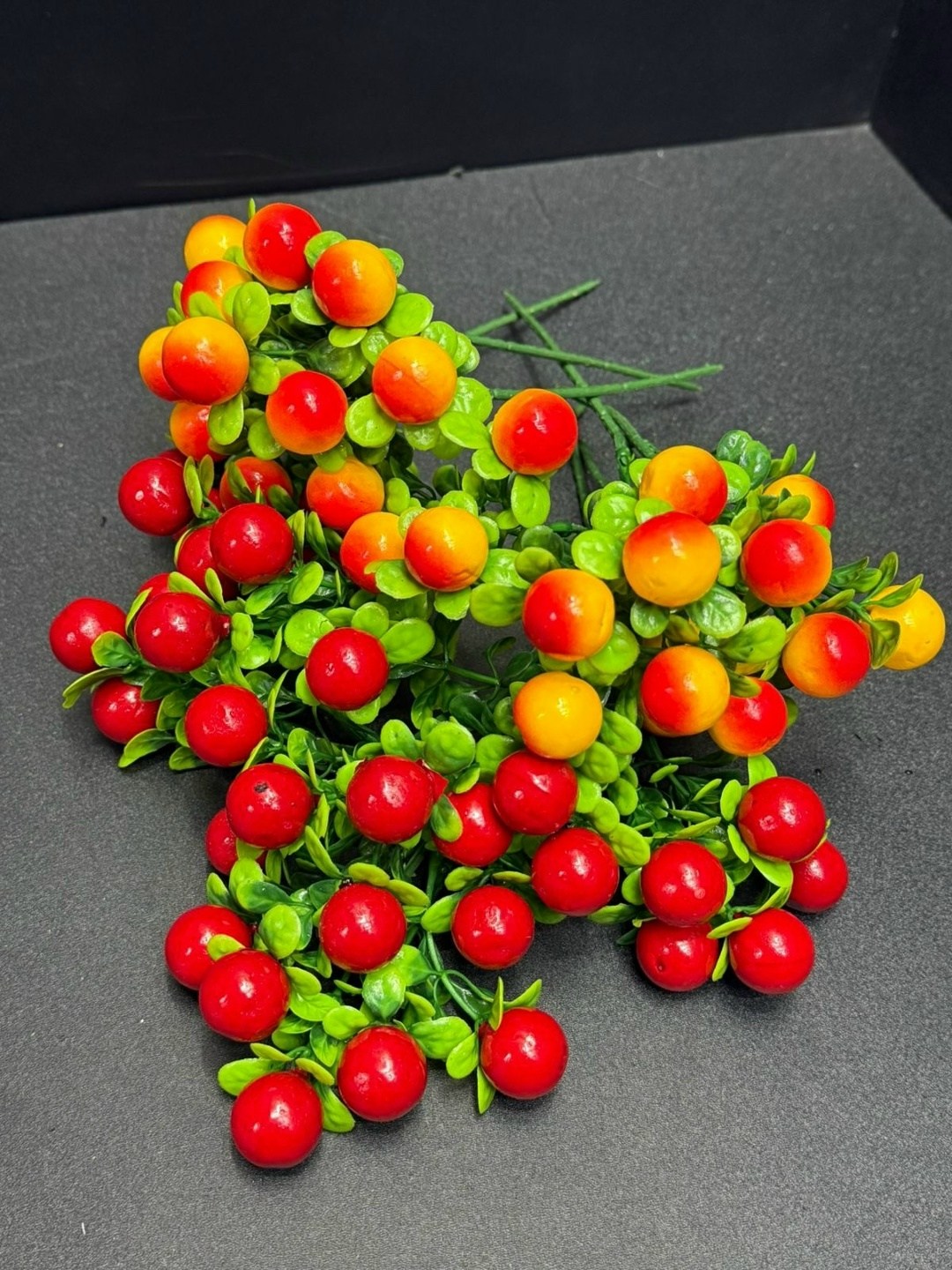 искусственные ягоды,искусственные цветы,искусственные ягодки,ягодка для декора,букет искусственные