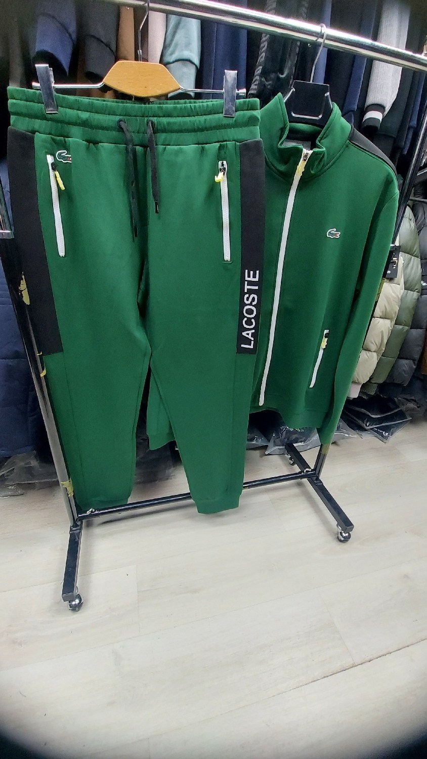 куртка original paris lacoste зеленый,lacoste зеленый,ткань лакоста спортивный костюм,лакосте зеленый,бомбер lacoste