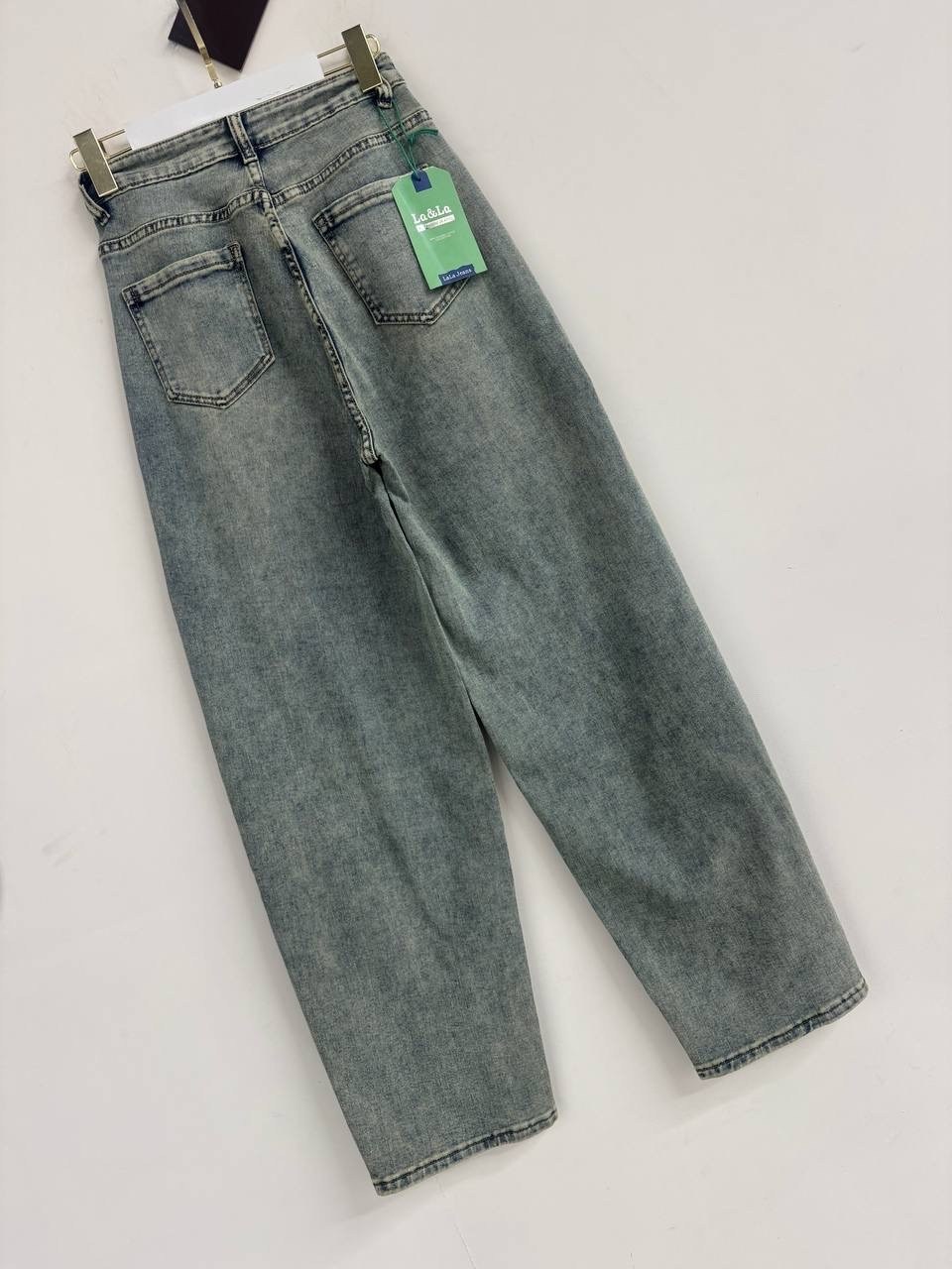 женские джинсы,джинсы модные,джинсы широкие,женские широкие джинсы,джинсы