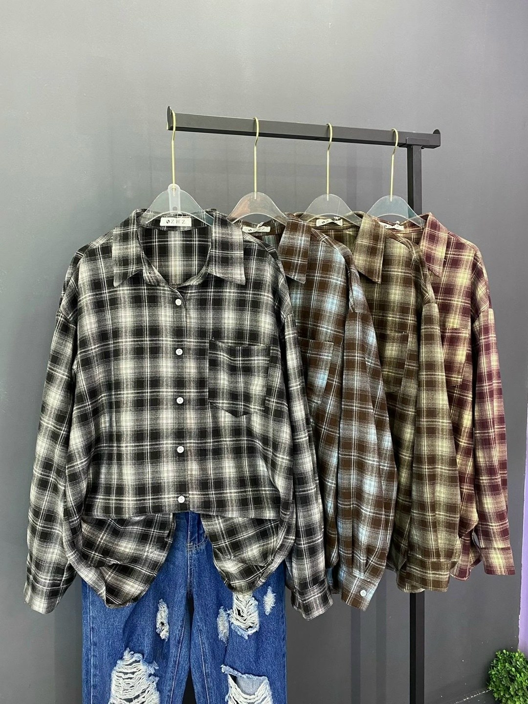 клетчатая мужская рубашка,рубашка мужская в клетку,повседневная рубашка,клетчатая рубашка,мужская клетчатая рубашка с длинными рукавами