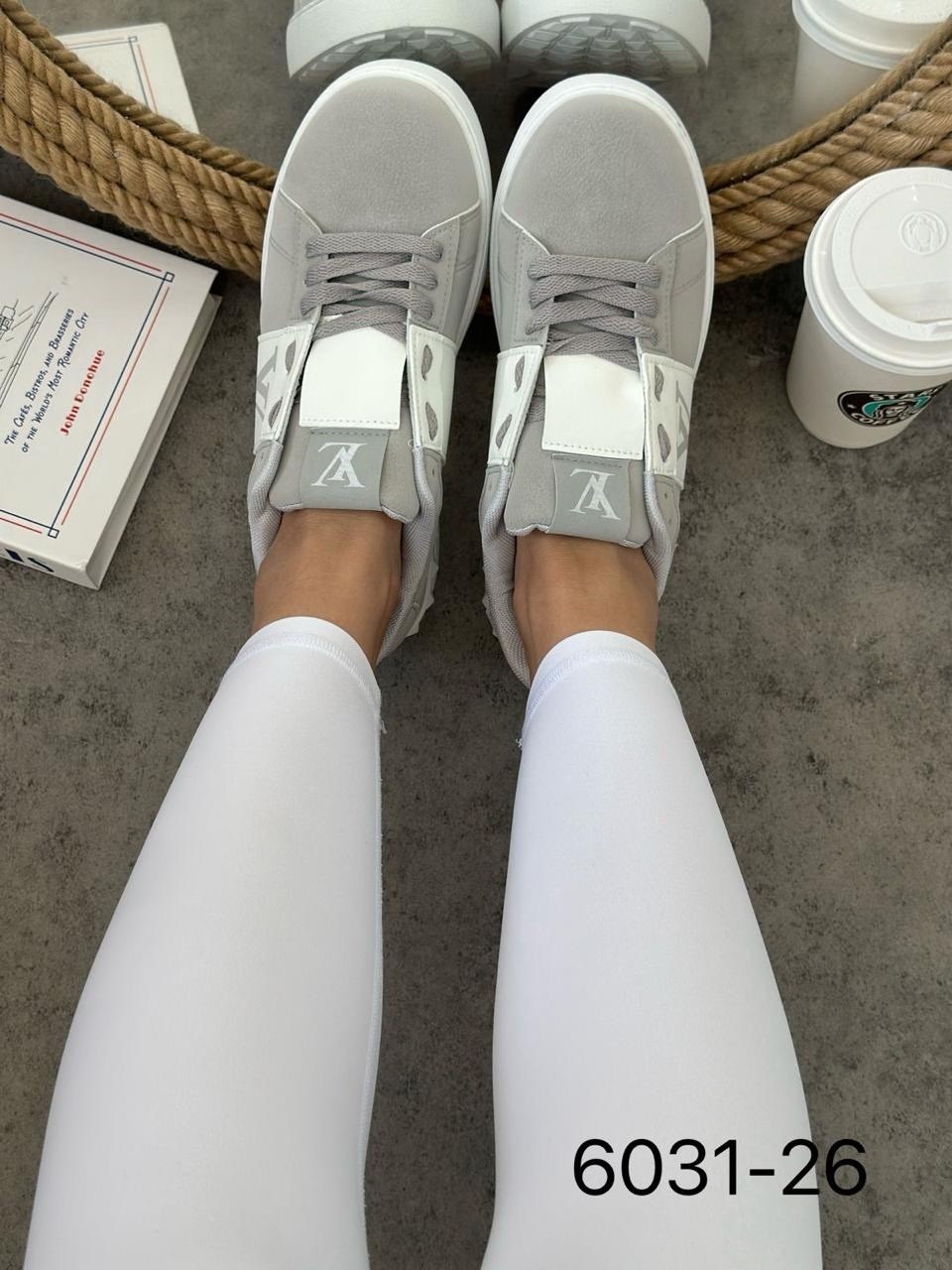 женские кроссовки,,кроссовки для женщин,кроссовки женские на высокой подошве,стильные кроссовки