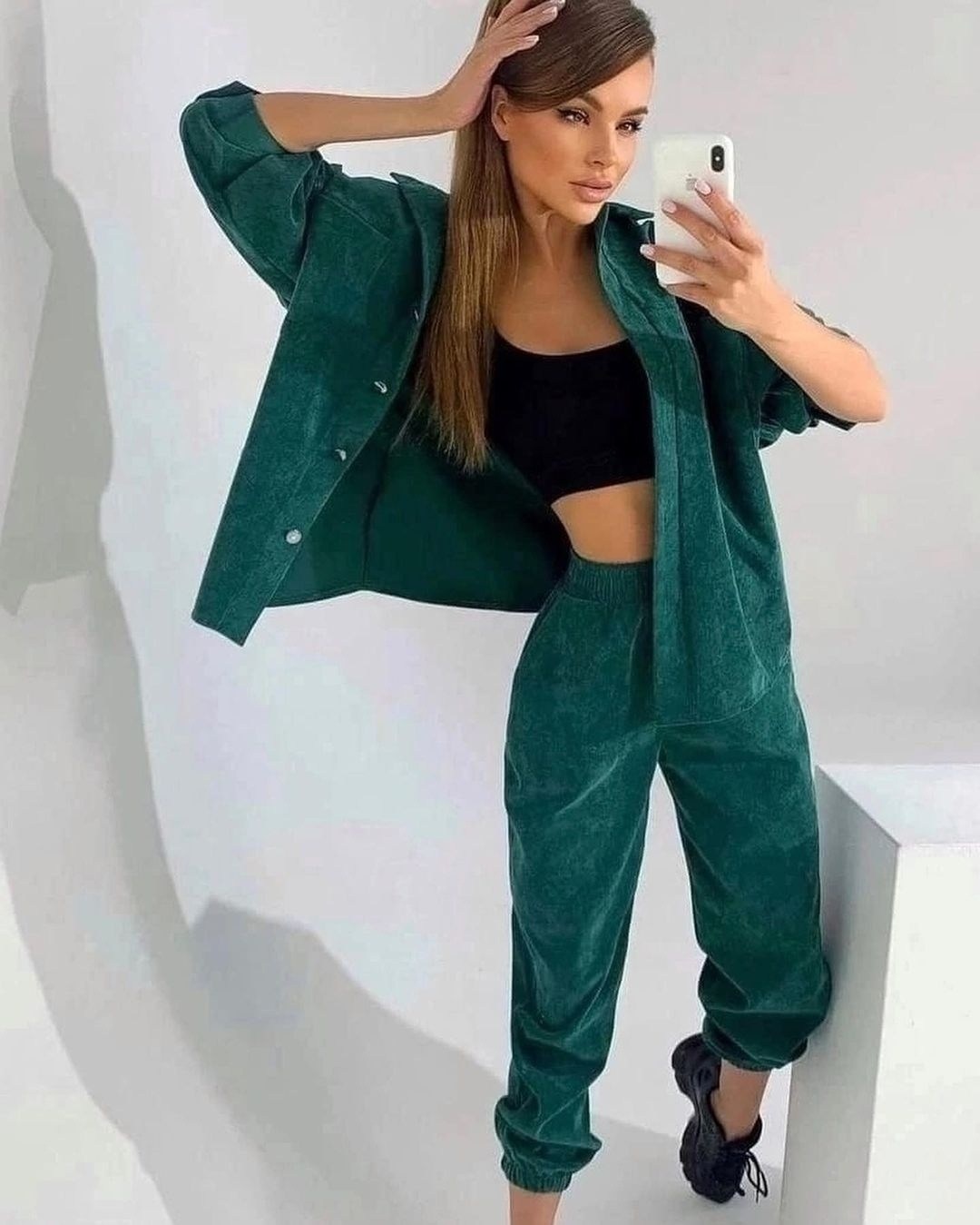 костюм вельветовый женский,вельветовые костюмы,женский спортивный вельветовый костюм,костюм женский вельвет,костюм женский