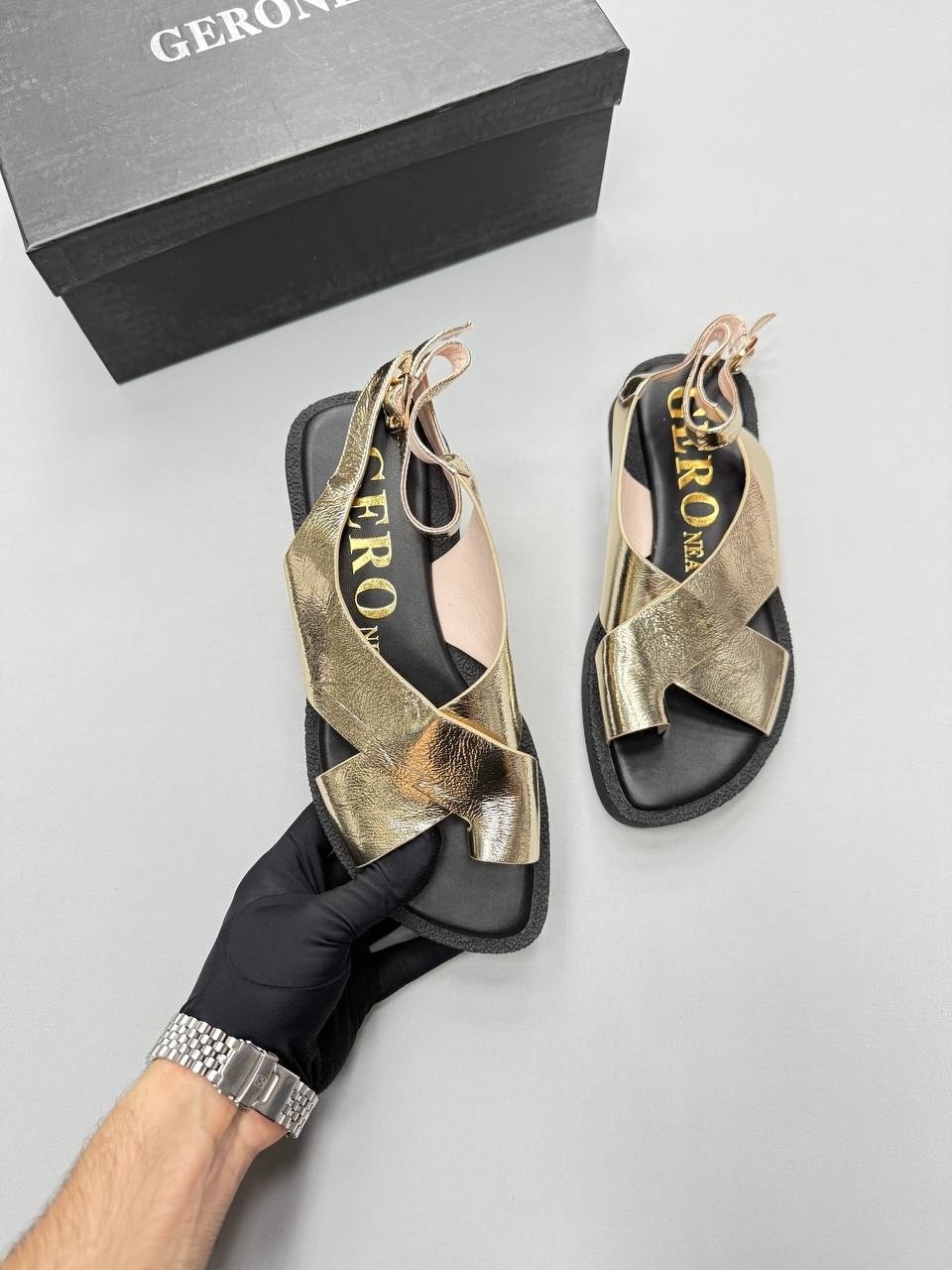 босоножки женские,,женские сандалии,сандалии,босоножки сантони