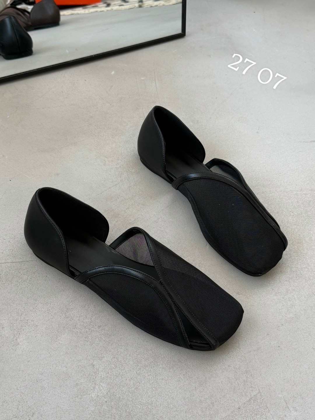 ,туфли на плоской подошве,женская ,модные шлепанцы,стильные балетки