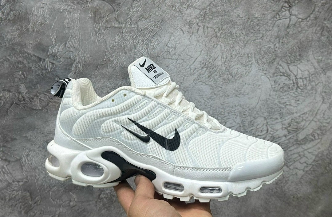 кроссовки nike air max tn plus,кроссовки мужские nike air max tn plus,nike air max tn plus,кроссовки nike air max tn,кроссовки