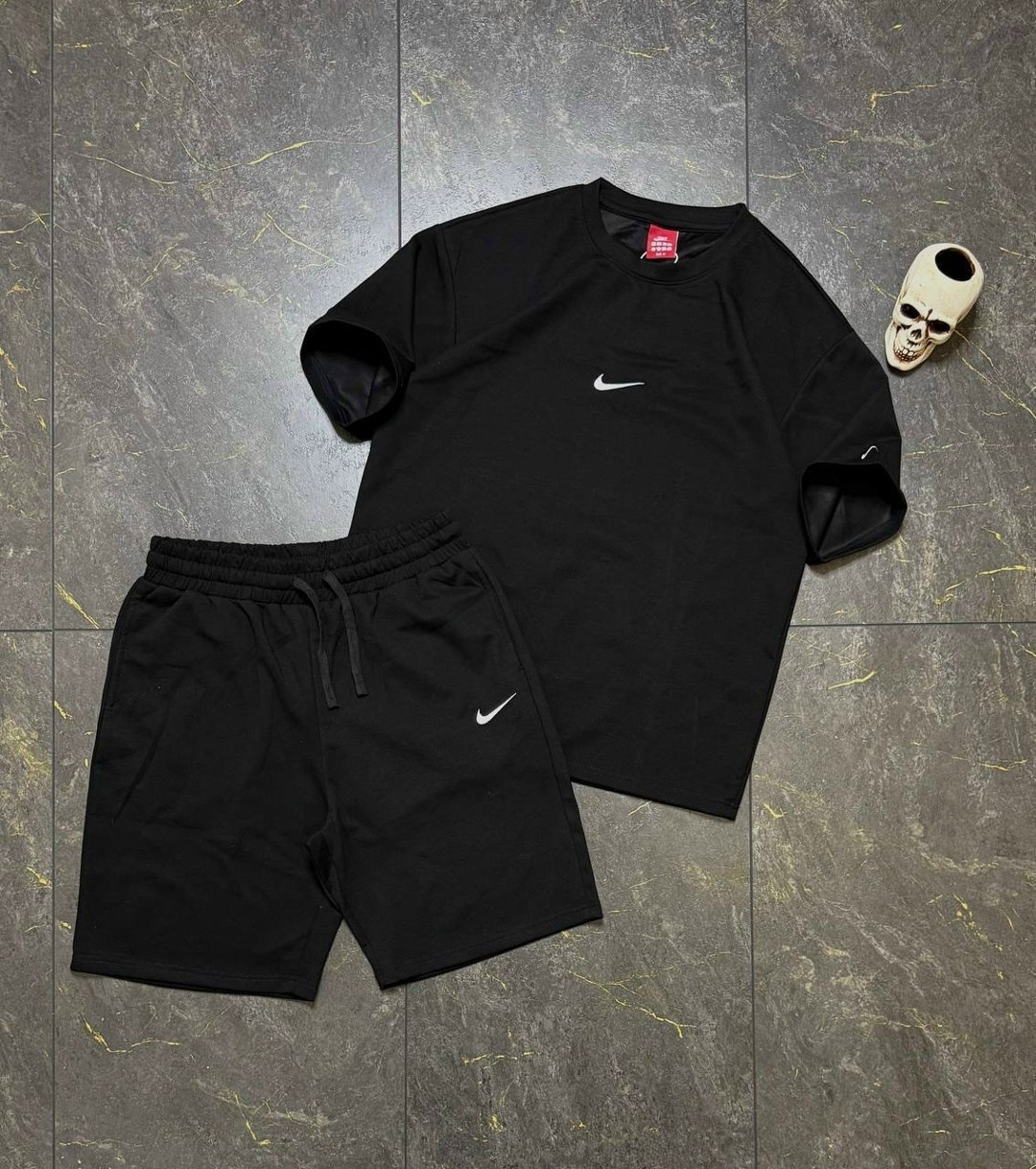 мужские спортивные костюмы,спортивные костюмы nike,костюм мужской спортивный с шортами,спортивный костюм nike мужской,спортивный костюм